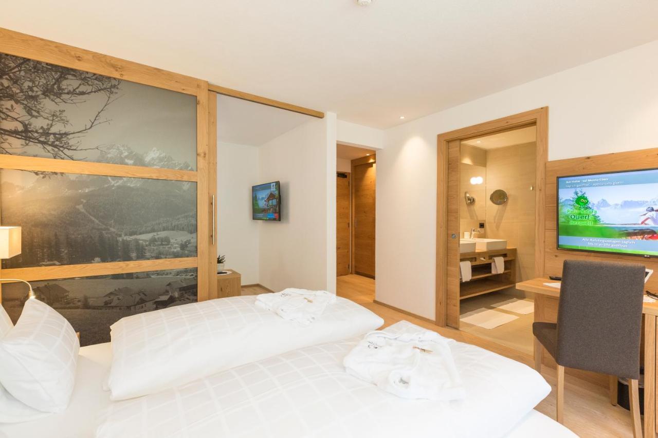 Hotel Royal Und Ferienhaus Annabel Sexten Ngoại thất bức ảnh